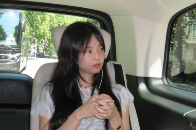 秋天爆火的第一个美妆趋势，竟然是这个？